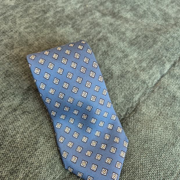 Drake's 도트 올 실크 드레익스 넥타이