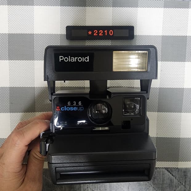 폴라로이드 클로즈업 636 즉석카메라