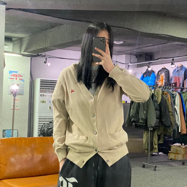 브룩 브라덜스 스몰로고 베이지 가디건 B2457