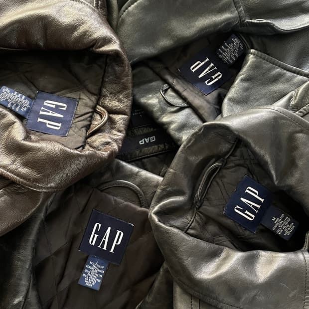🔌Today drop : 90-00s Old GAP Leather JK