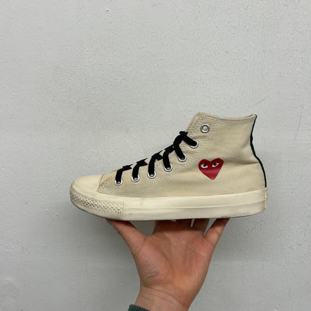 꼼데 컨버스 하이 240