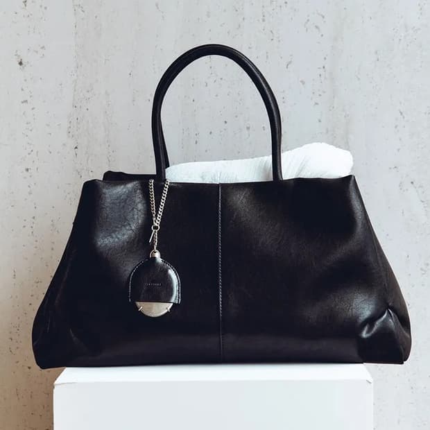 루에브르 앙플 토트백 라지