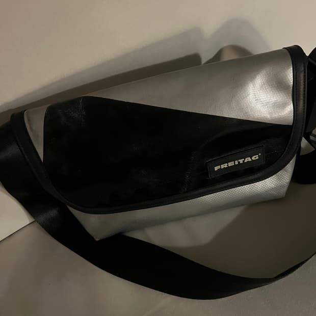 프라이탁 하와이파이브오 회검