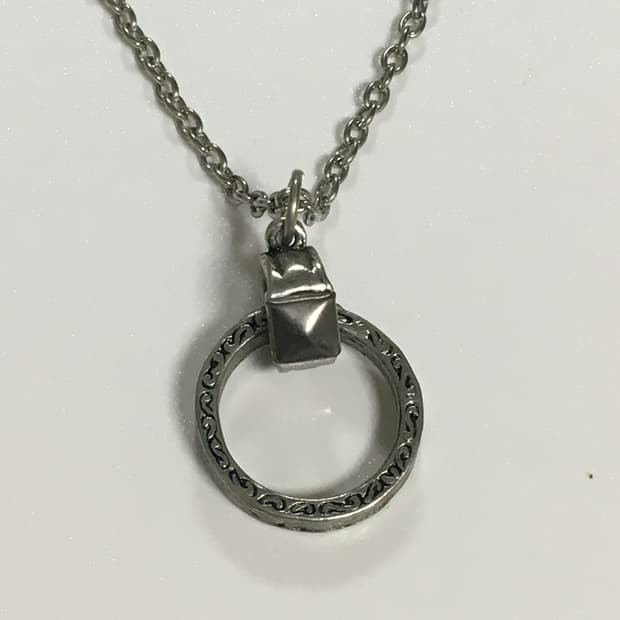 ring chain necklace 