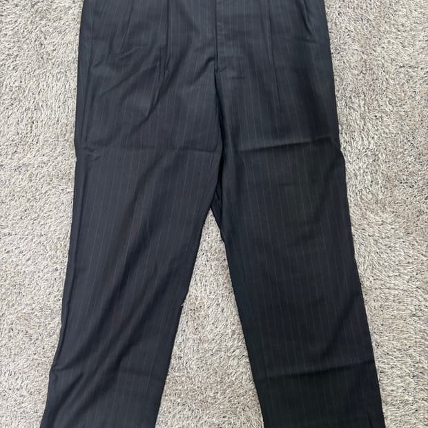 일본판 지안프랑코페레 슬랙스 사이즈 34