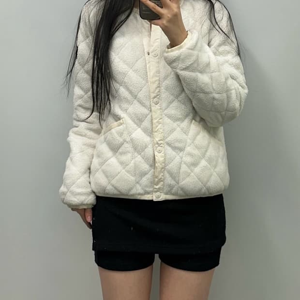 네셔널지오그래픽 화이트 플리스 퀼팅 자켓