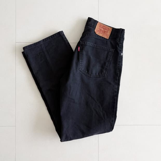 levi's) 502 black denim pants