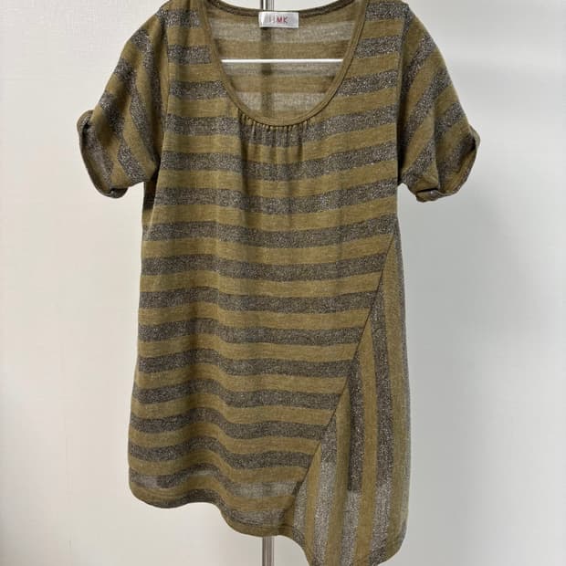 iiMK 언발란스 변형 글리터 스트라이프 반팔 티