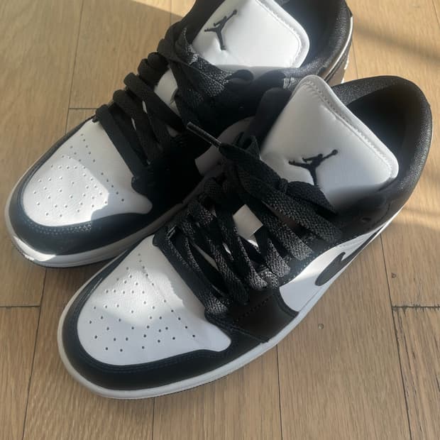 에어조던1 로우(여성 240사이즈)