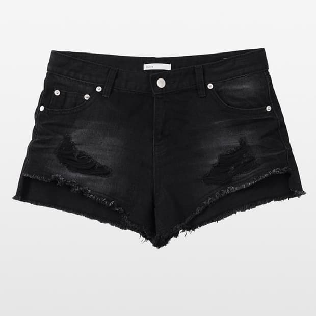 M,새상품) 킴서울 DAMAGED BLACK DENIM SHORTS