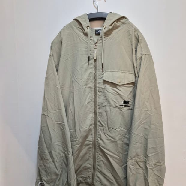 XXL) 뉴발란스 바람막이 팝니다