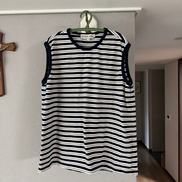 애프터프레이 민소매 스트라이프 티셔츠 XL판매 