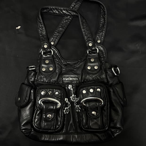 [AngelBarcelo]00‘s Pinterest Leather Bag
