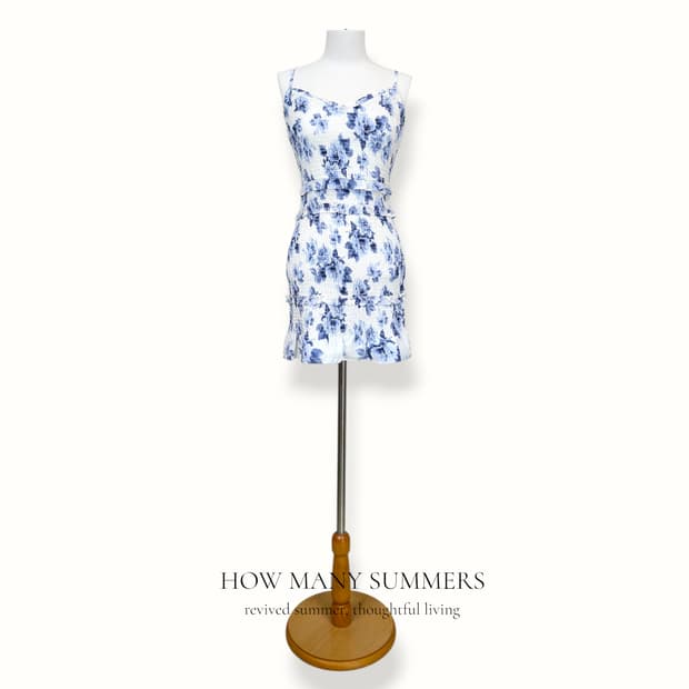 아베크롬비 앤 피치 스모킹 미니 원피스 화이트 블루 플라워 밴딩