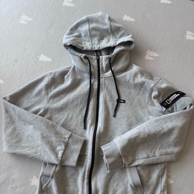 내셔널지오그래픽 후드집업 팝니다