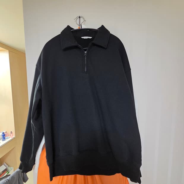 블랭크룸 하프집업 스웻 3