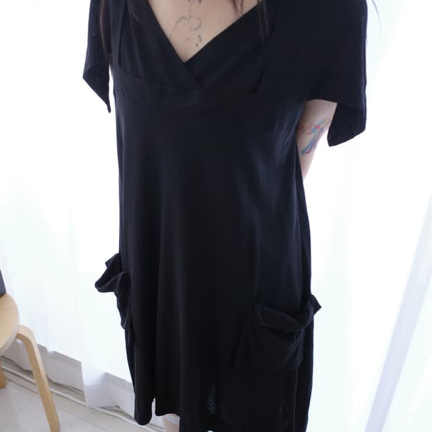 Unbalanced pocket Dress