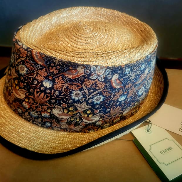 [택달린 새상품] *라파엘로 베티니 천연초 모자 페도라*