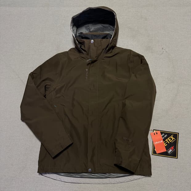 라푸마 고어텍스 바람막이 자켓 (후리스 내피)