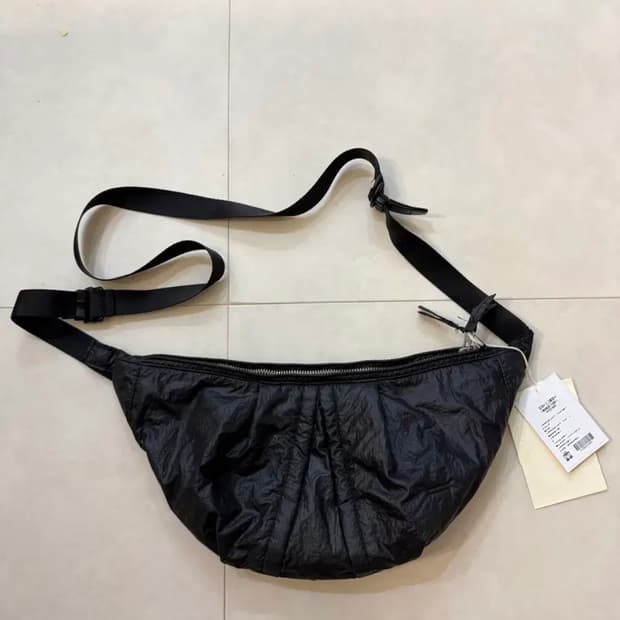 폴리테루 X 월스와일 무브먼트 카프백 블랙 나일론