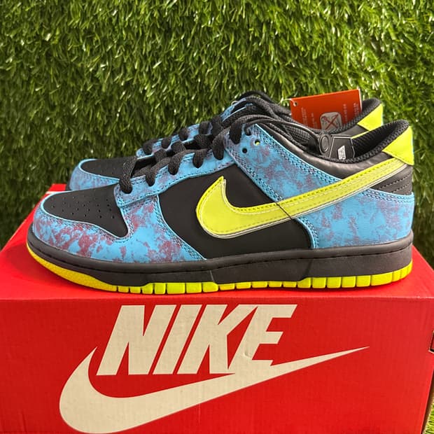 (GS 6Y/240) 나이키 덩크 로우 볼트 앤 블랙