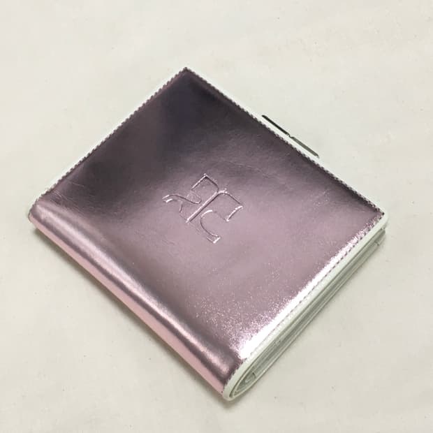 [미사용] 꾸레쥬 핑크 빅로고 에나멜 가마구치 반지갑