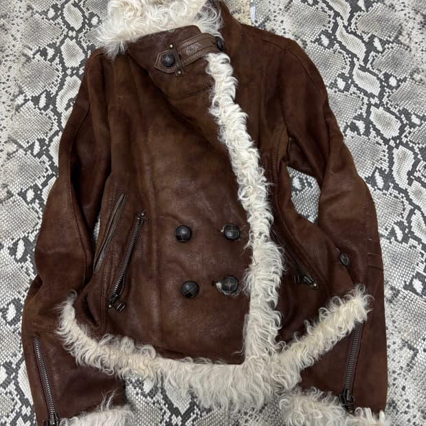 00‘s High Neck Button Sheep Fur&Leather 