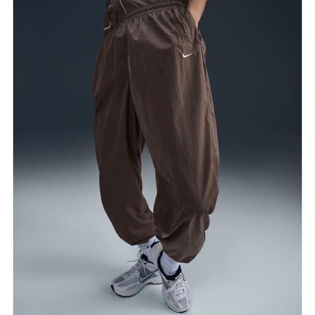 55 55반 텍달린 새상품 나이키 정가10만 우븐 조거팬츠 바지