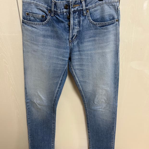 생로랑 연청 밑단 디스 진