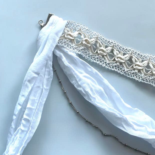 ivory laced remnant choker
