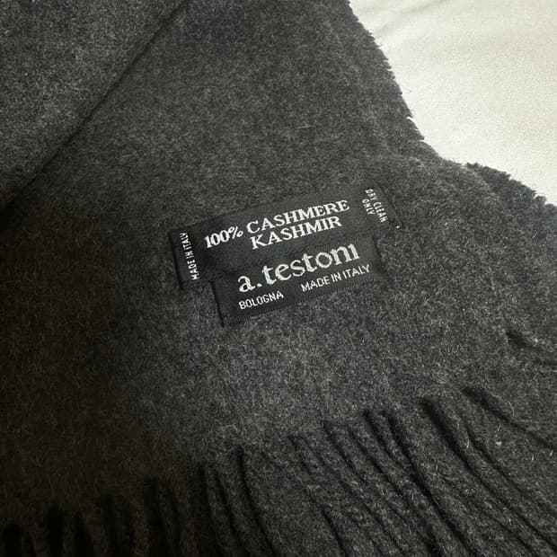 테스토니 머플러