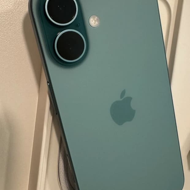 아이폰 16블루 (128g) 판매합니다.