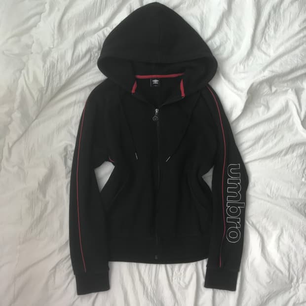 엄브로 니트 후드집업