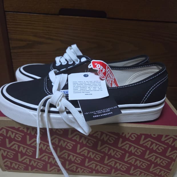 새상품 반스 어센틱 44 DX 애너하임 팩토리 블랙