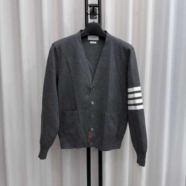 [1회착용/3] 톰브라운 밀라노스티치 가디건 그레이