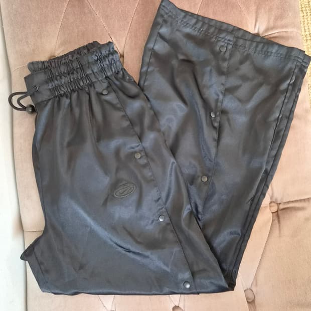 나이키 여성 서카96 브레이크어웨이팬츠 M사이즈