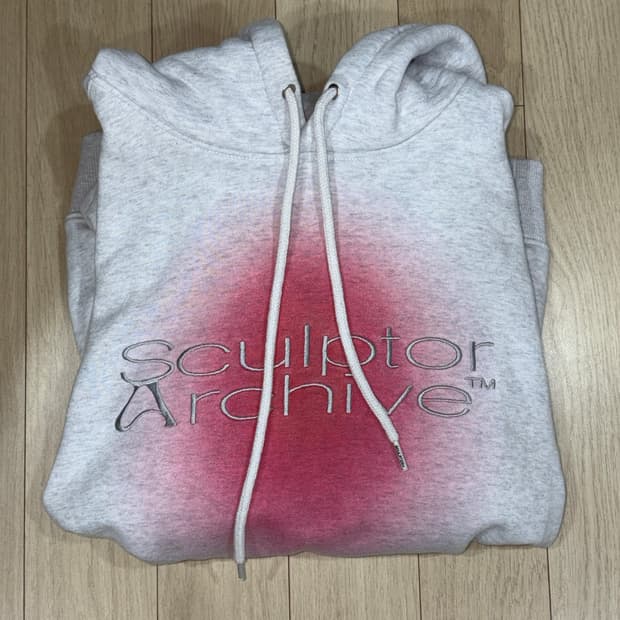 스컬프터 후드티