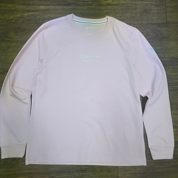 캘빈클라인 롱슬리브
미사용품 