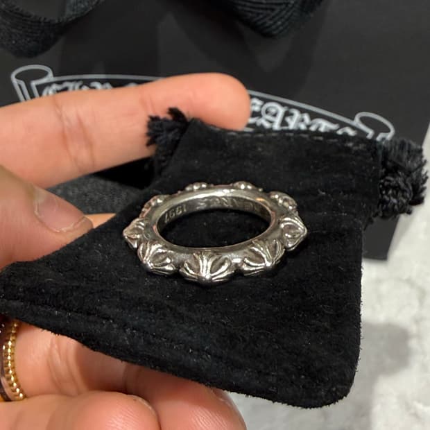 [US10] 크롬하츠 크로스 밴드 실버 링