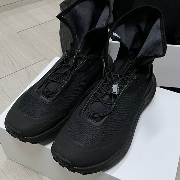 유스 데상트 shift trail 260