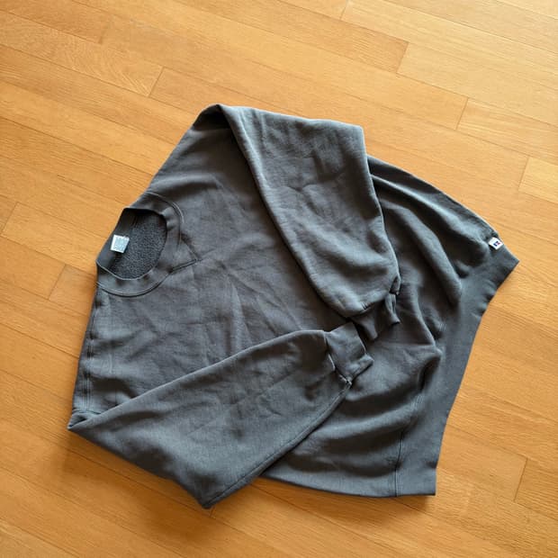 러셀 (russell) 빈티지 맨투맨