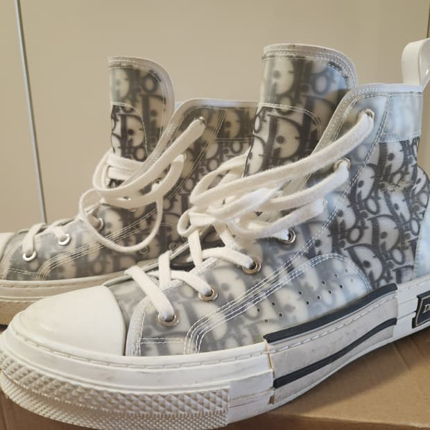 디올 오블리크 B23 하이탑