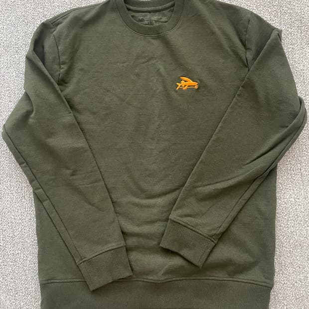 [L] 파타고니아 카키 스웻셔츠 물고기 자수