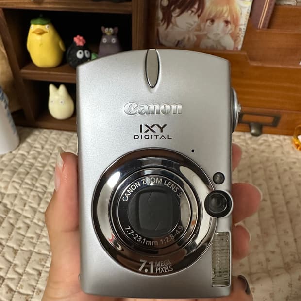 캐논 익서스 750 익시 700 디카 (아일릿 원희 디지털카메라)