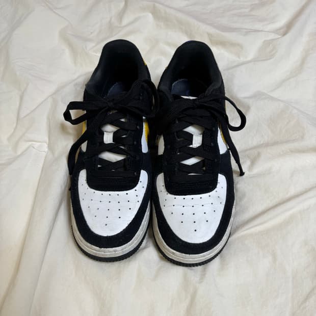 나이키 에어포스 다크설퍼