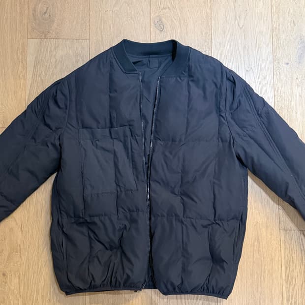 COS 리버서블 패딩 M 네이비