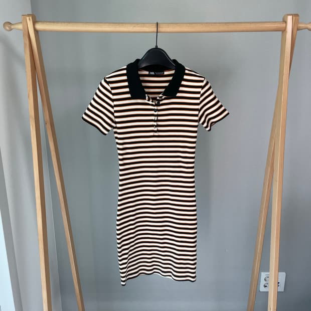 ZARA 스트라이프 카라 반팔 니트