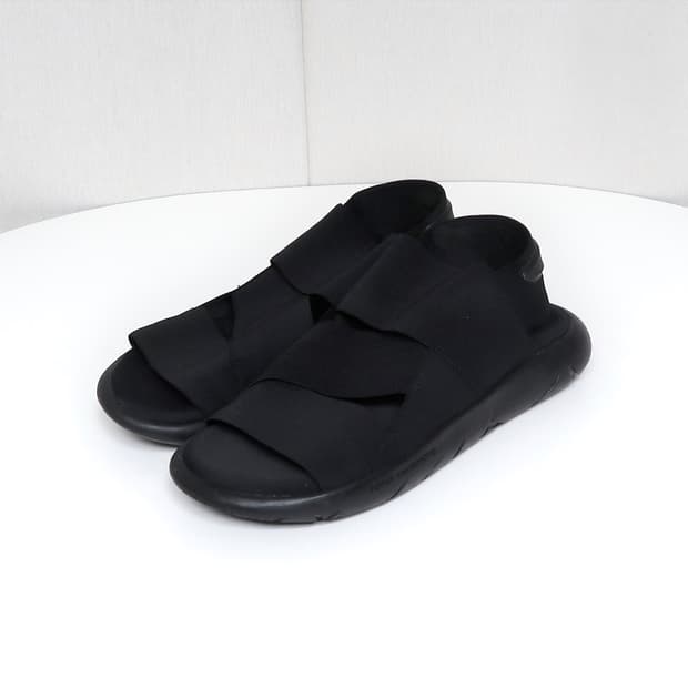 (택포) Y-3 요지야마모토 콰사 샌들 255 B981