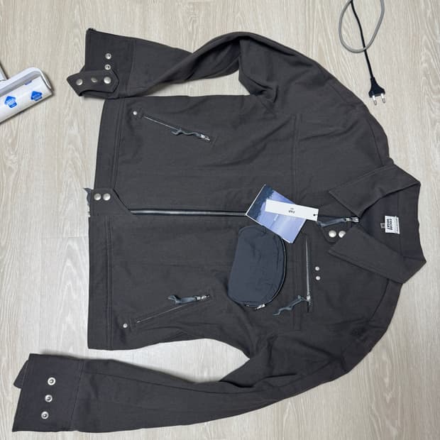 파프롬왓 파아카이브 자켓 s