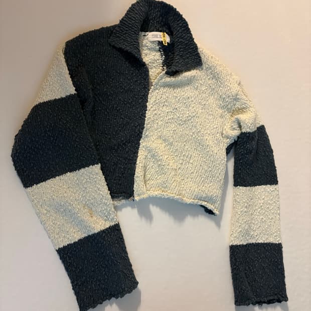 더일마 크롭 니트